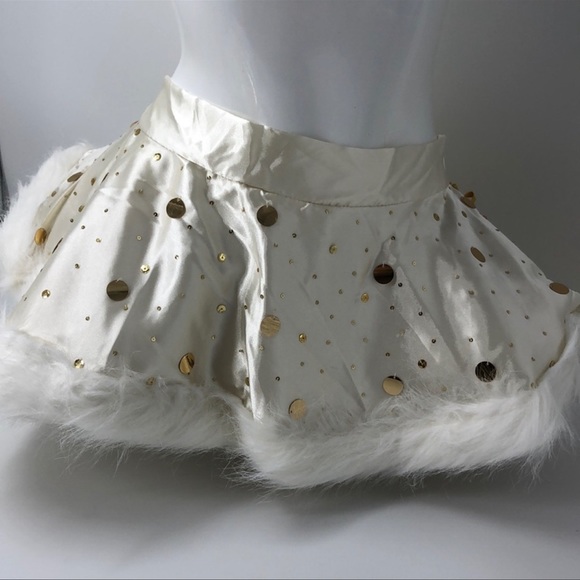 Victoria’s Secret Sexy Little Gisele Santa Costume Set - Picture 6 of 10